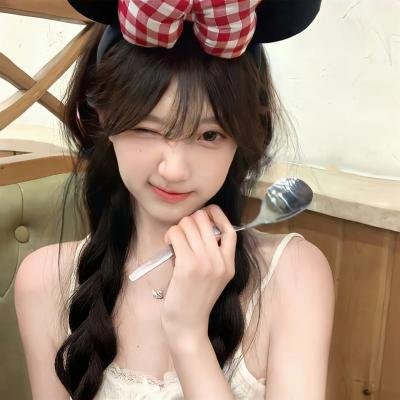 我靠学人精轻松拿捏校草